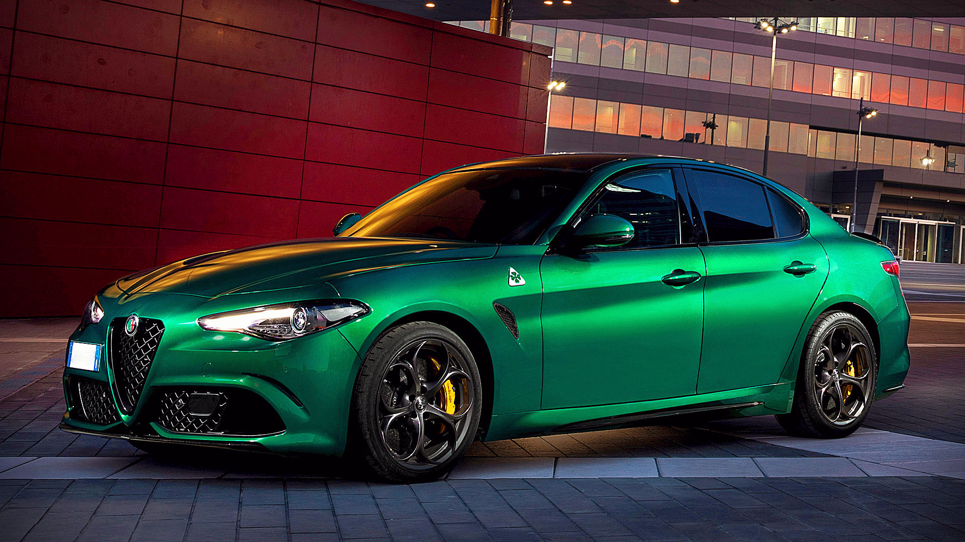 Background of the Alfa Romeo Giulia Quadrifoglio