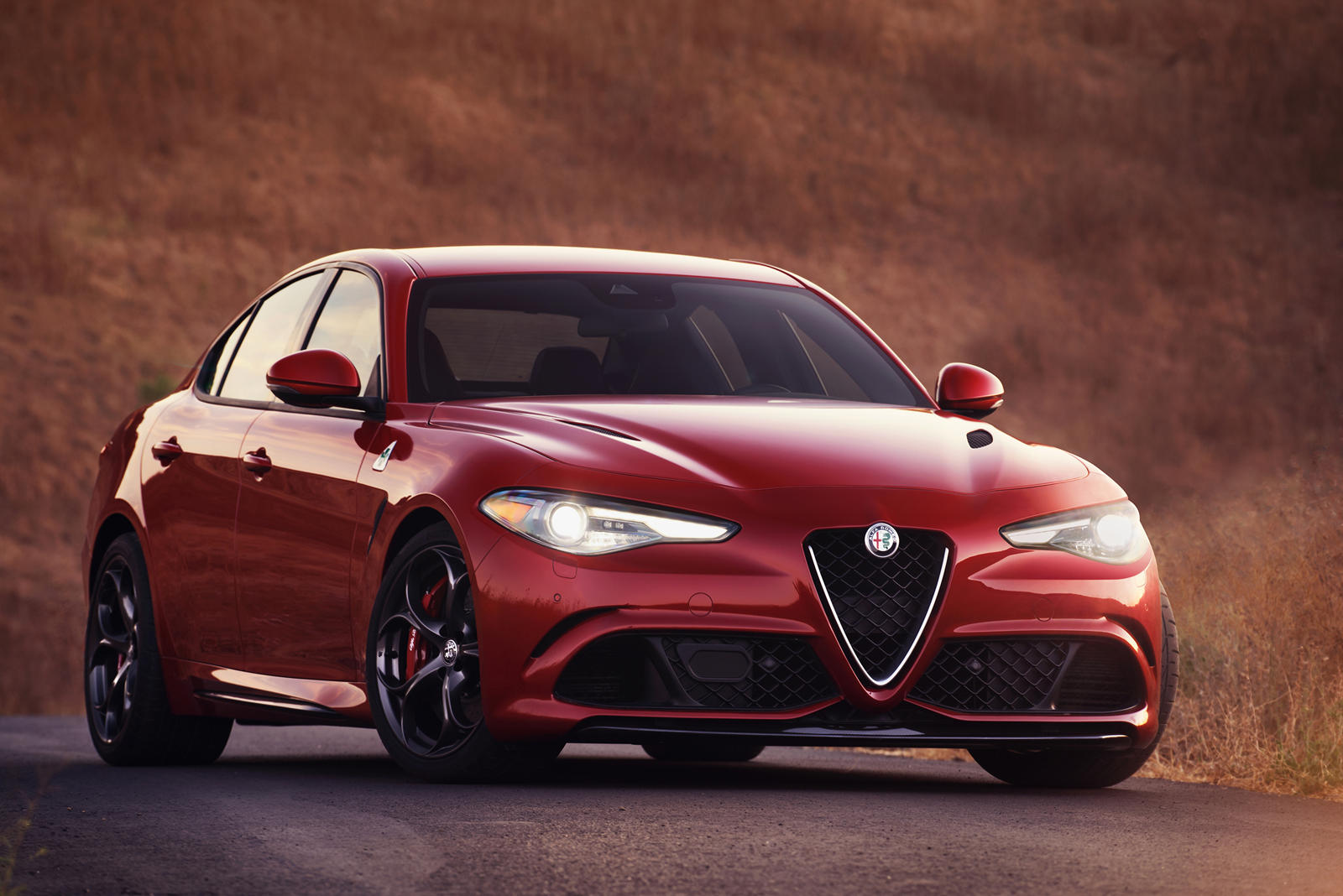 Alfa Romeo Giulia Features