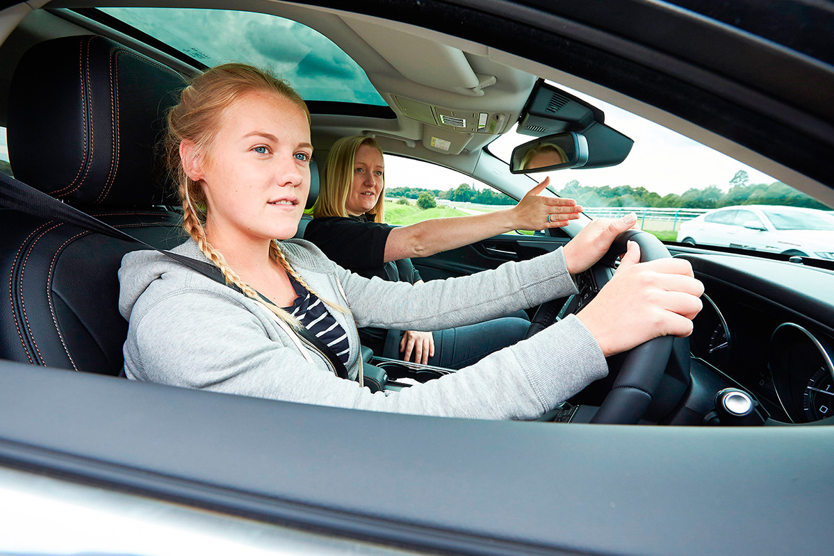 Handling and Driving Experience