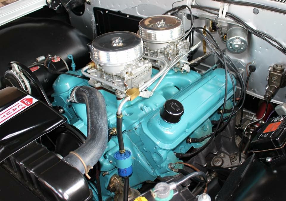 What Kind Of Engine Does A Pontiac Bonneville Have?